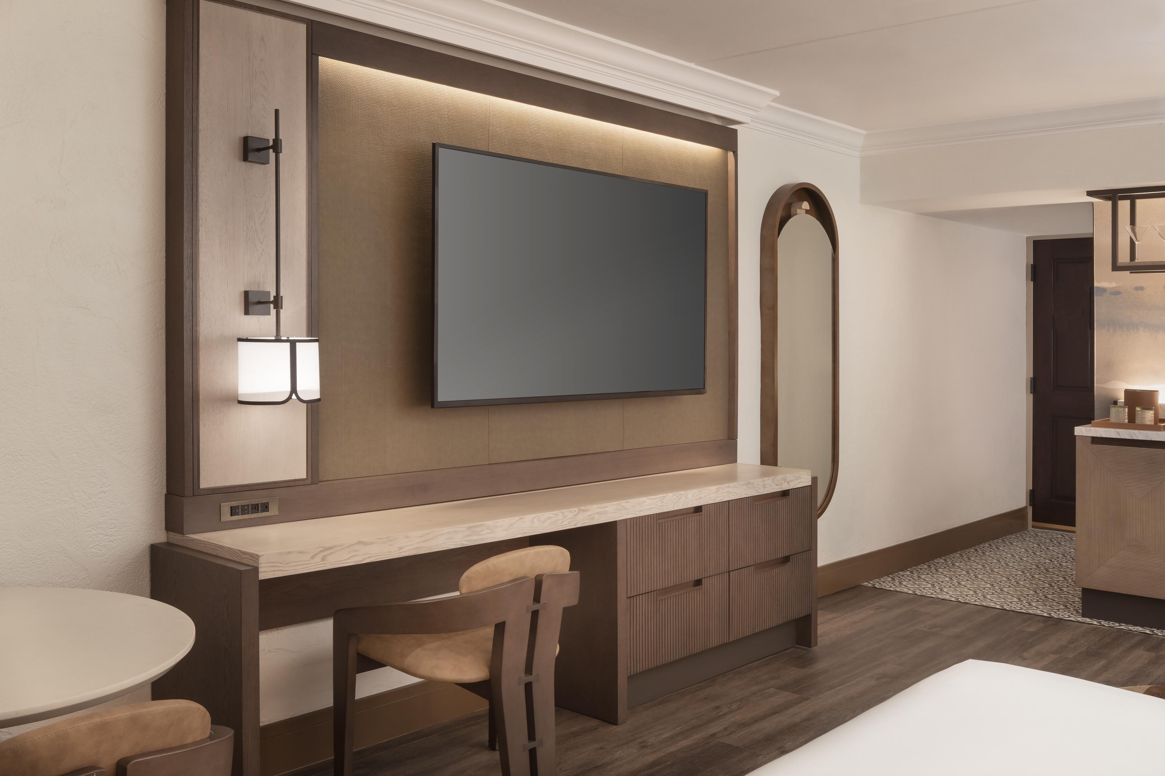 The & Spa, Curio Collection By Hilton Scottsdale