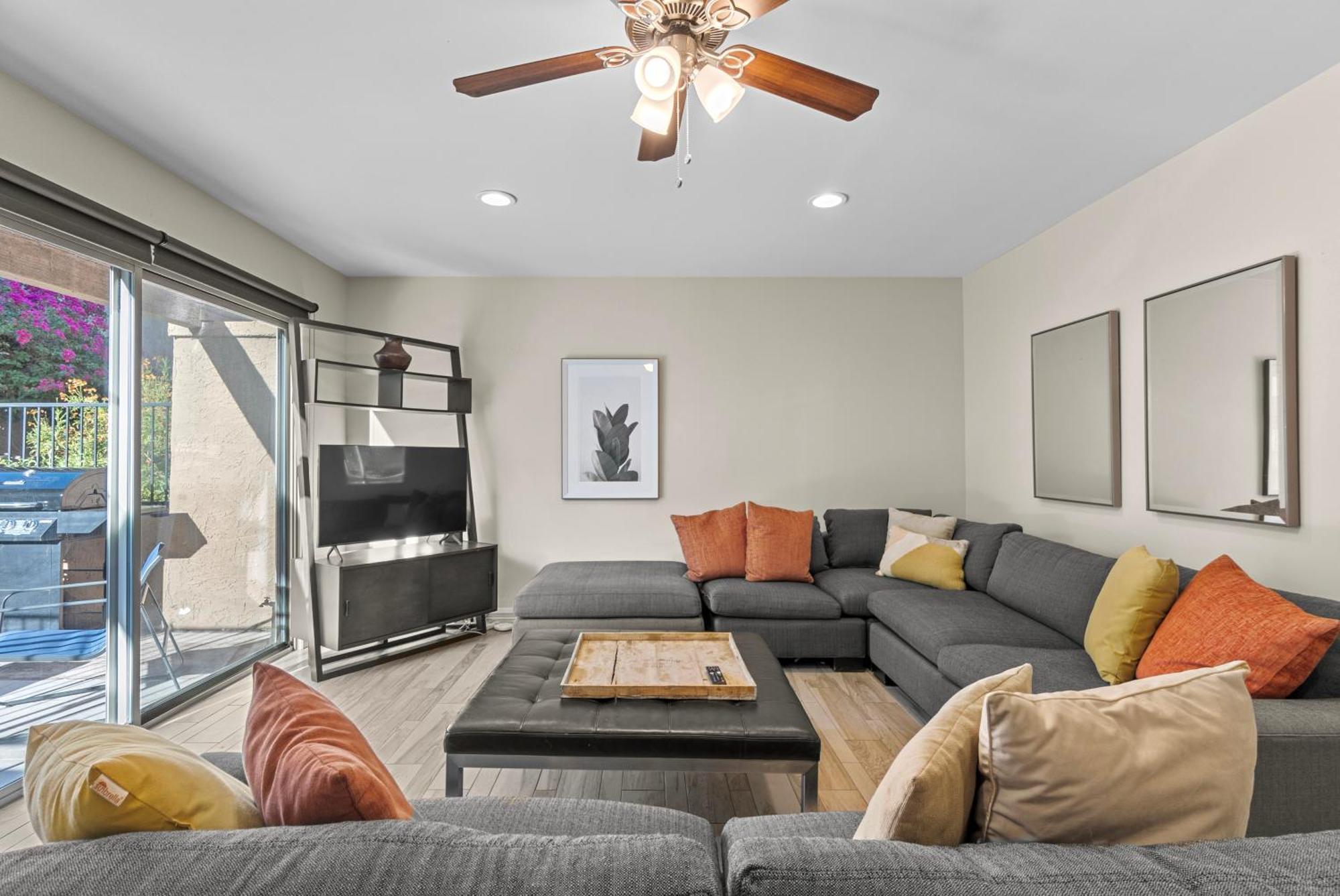 Townhome With Pool, Walk To Old Town Apartment Scottsdale