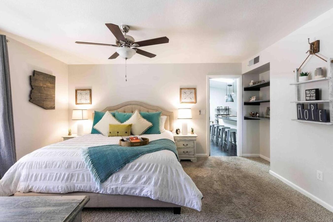 Spacious Backyard W Free Heated Pool, Tv And Bbq Scottsdale