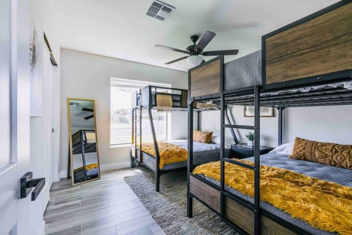 Holiday home Luxurious Old Town Remodel W Heated Pool *