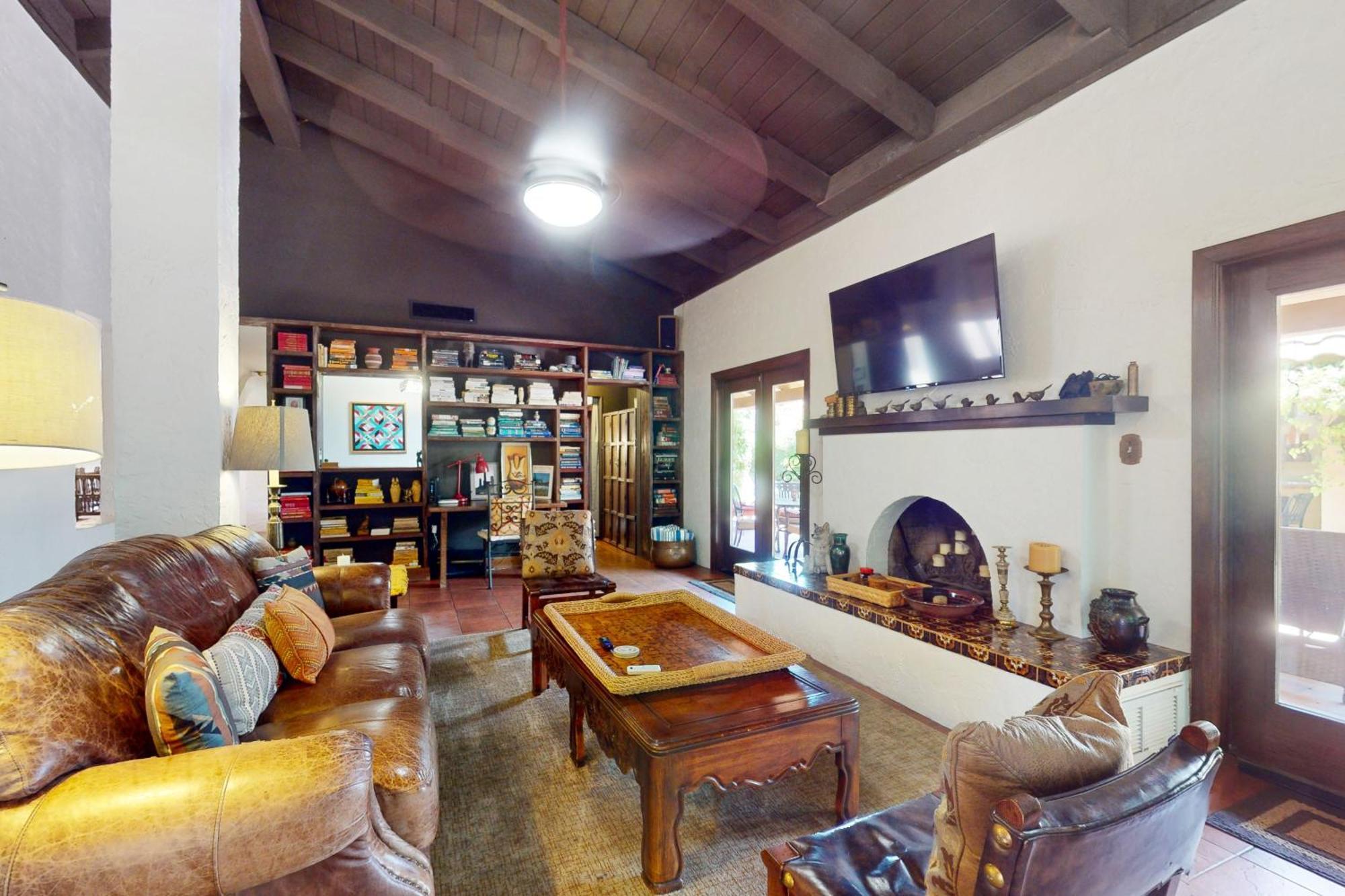 Old-world Charm Holiday home Scottsdale