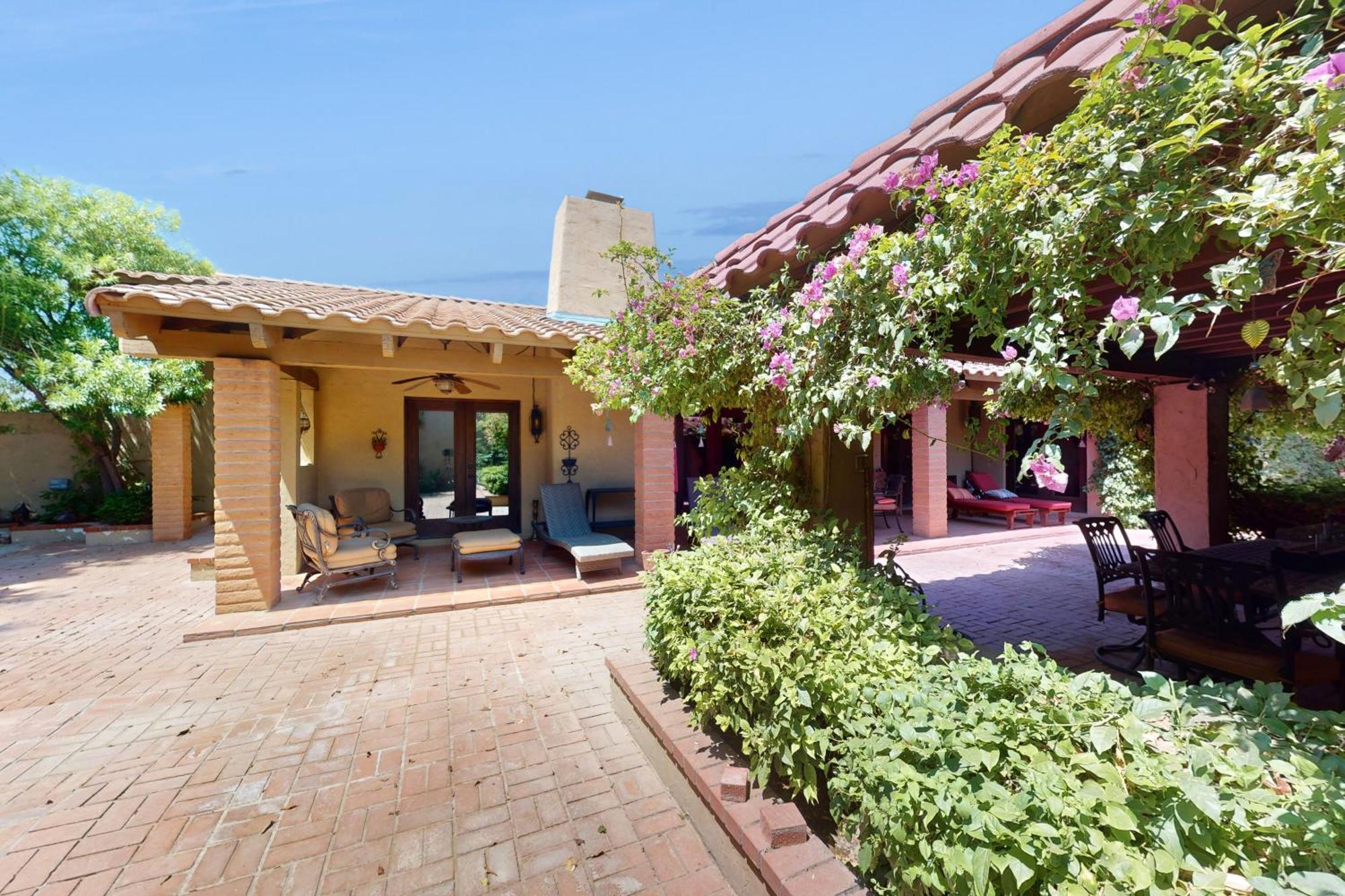 Old-world Charm * Scottsdale