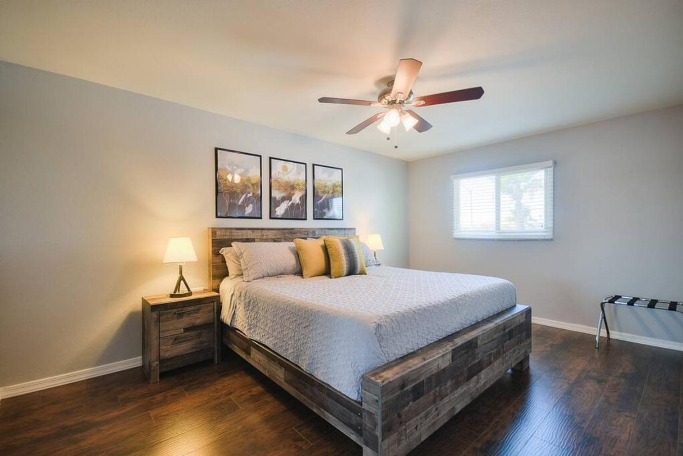 Scottsdaleking Ii -walk To Old Town 3 Bedroom Holiday home *