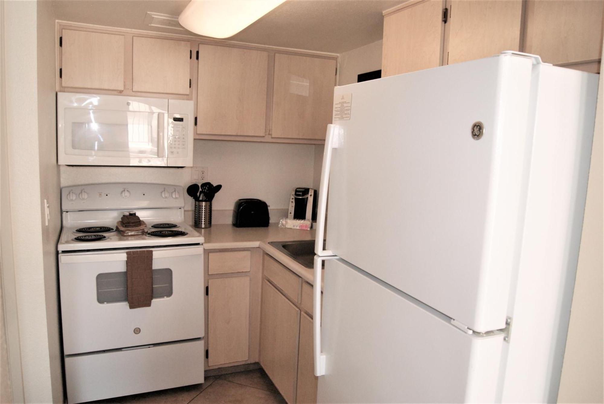 142 Fully Furnished 1br Suite-pet Friendly Scottsdale