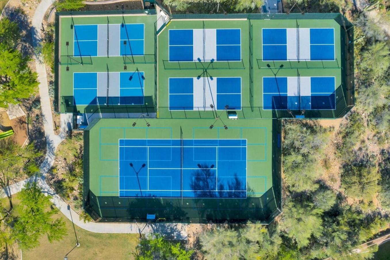 Holiday home Privacy, Pickleball, Club House, Hiking, Mountains *