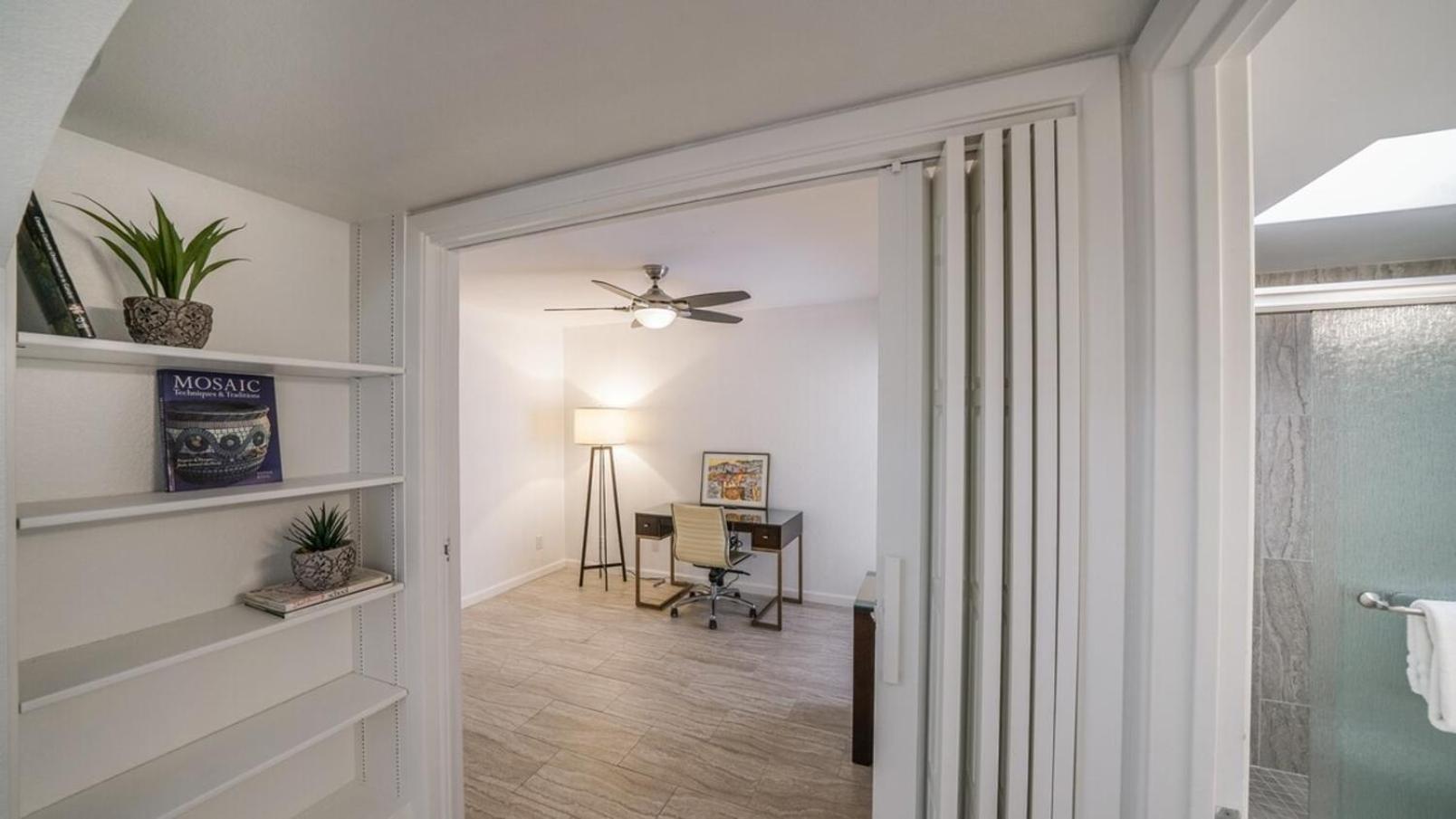 Guest Casita, New Pickleball, Tile Floor Holiday home Scottsdale