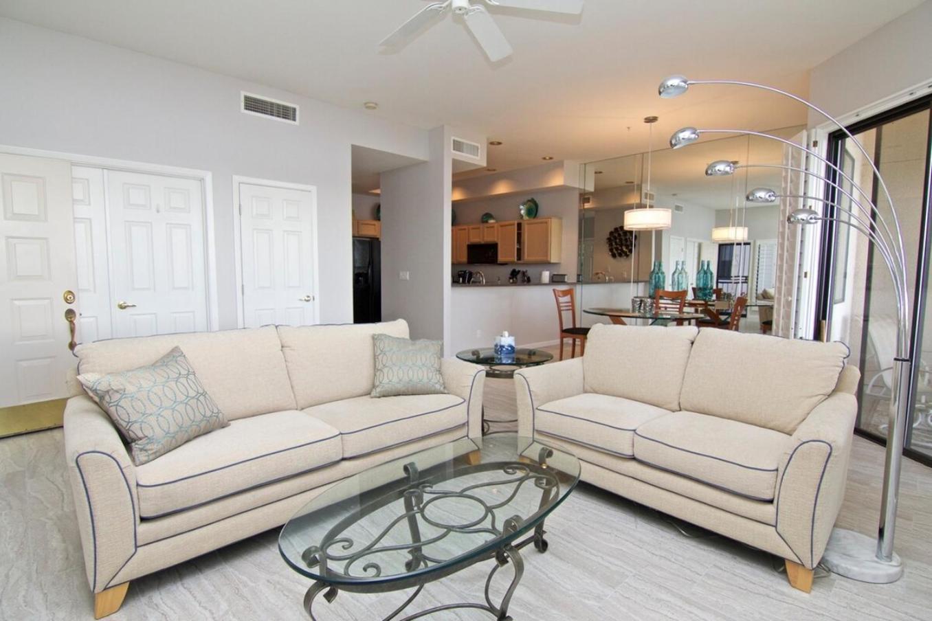 Waterfront Views, Office, Main Floor, Walkable * Scottsdale
