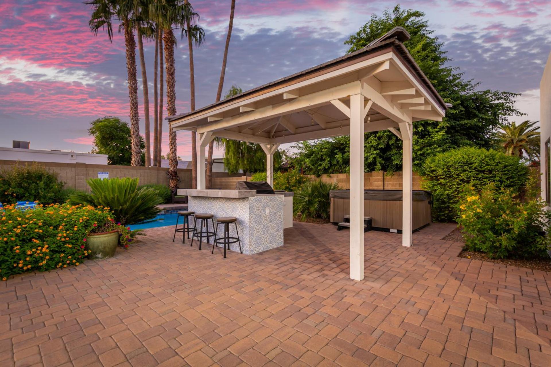 Sweetwater - Resort-style Getaway - Pool, & Fire Pit Haven Scottsdale