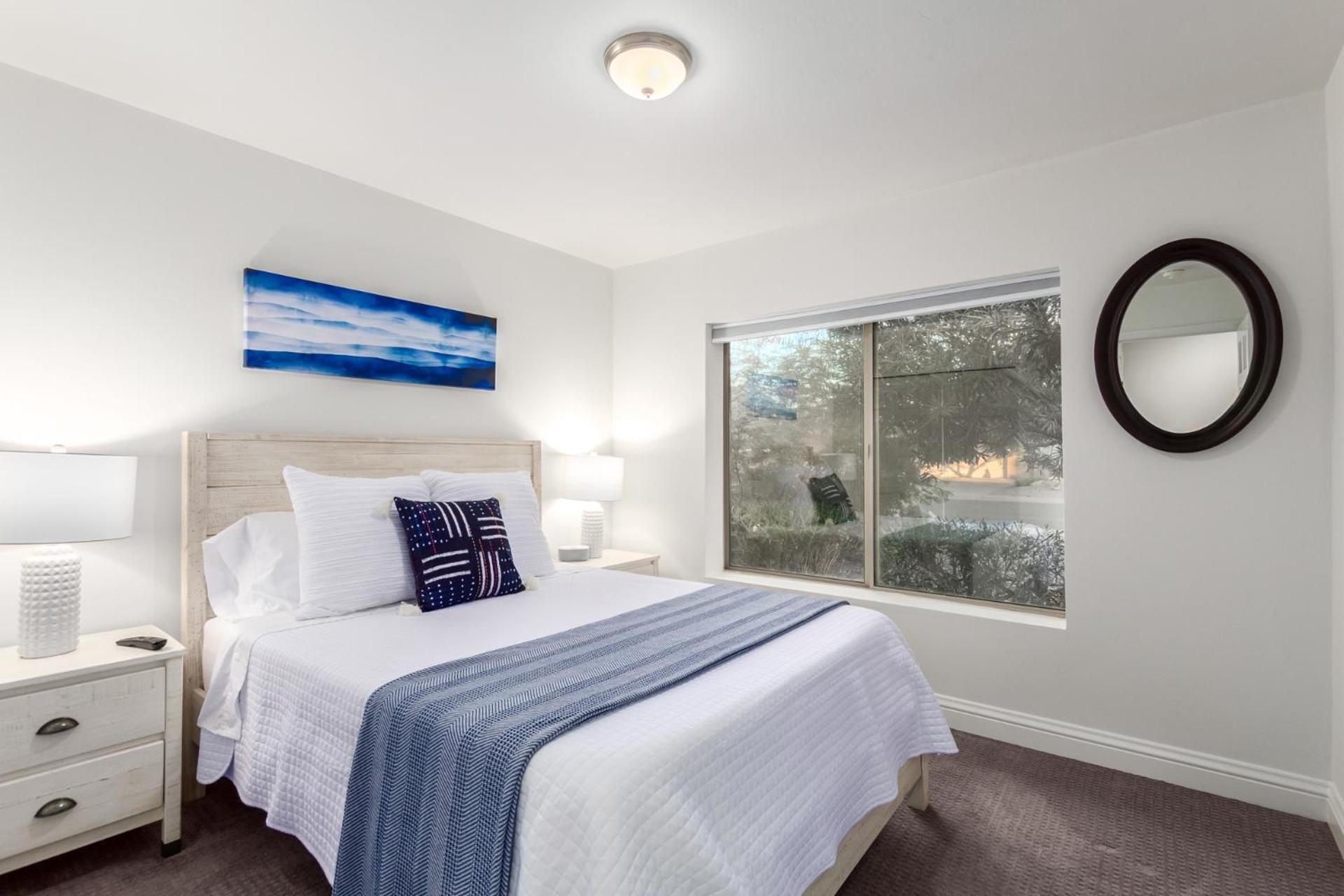 Holiday home Sweetwater - Resort-style Getaway - Pool, & Fire Pit Haven