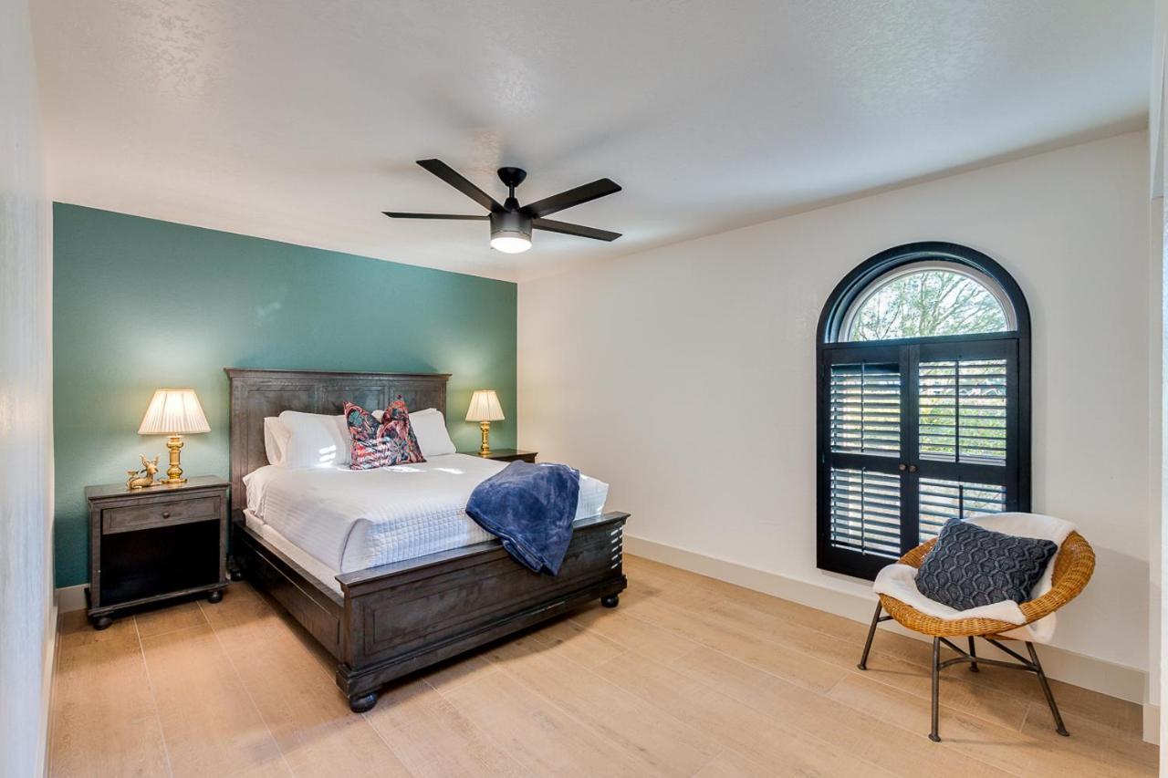 Holiday home Olive Tree Retreat - Heated Pool, Patio & Privacy Scottsdale