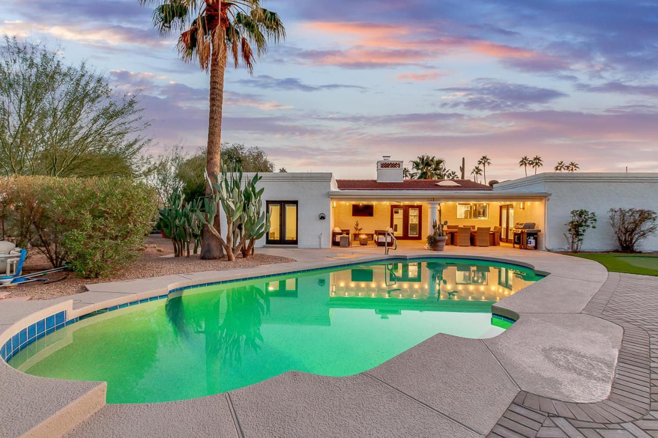 Olive Tree Retreat - Heated Pool, Patio & Privacy *