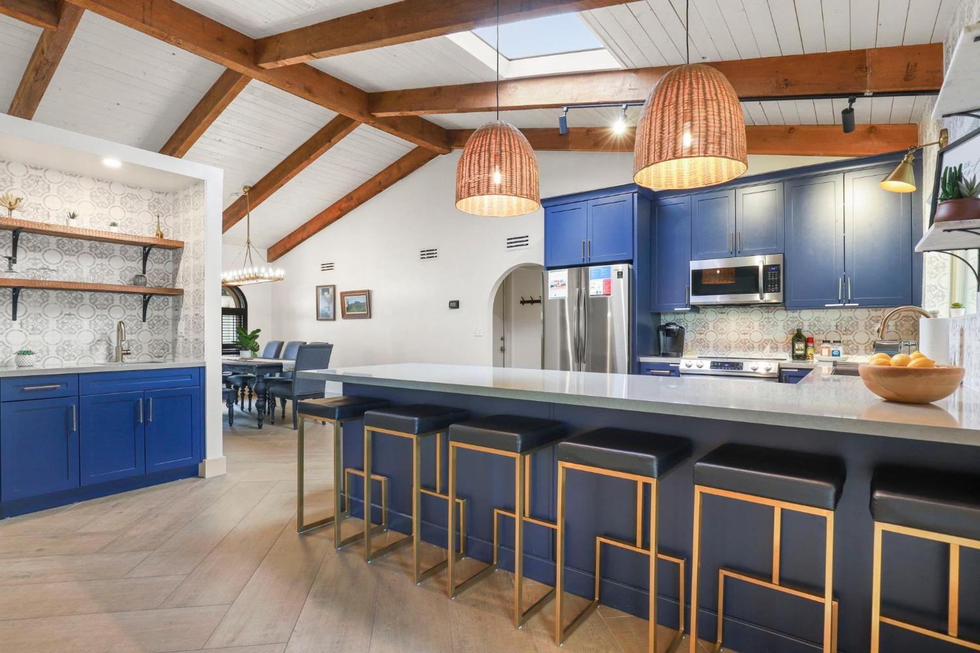 Olive Tree Retreat - Heated Pool, Patio & Privacy Scottsdale