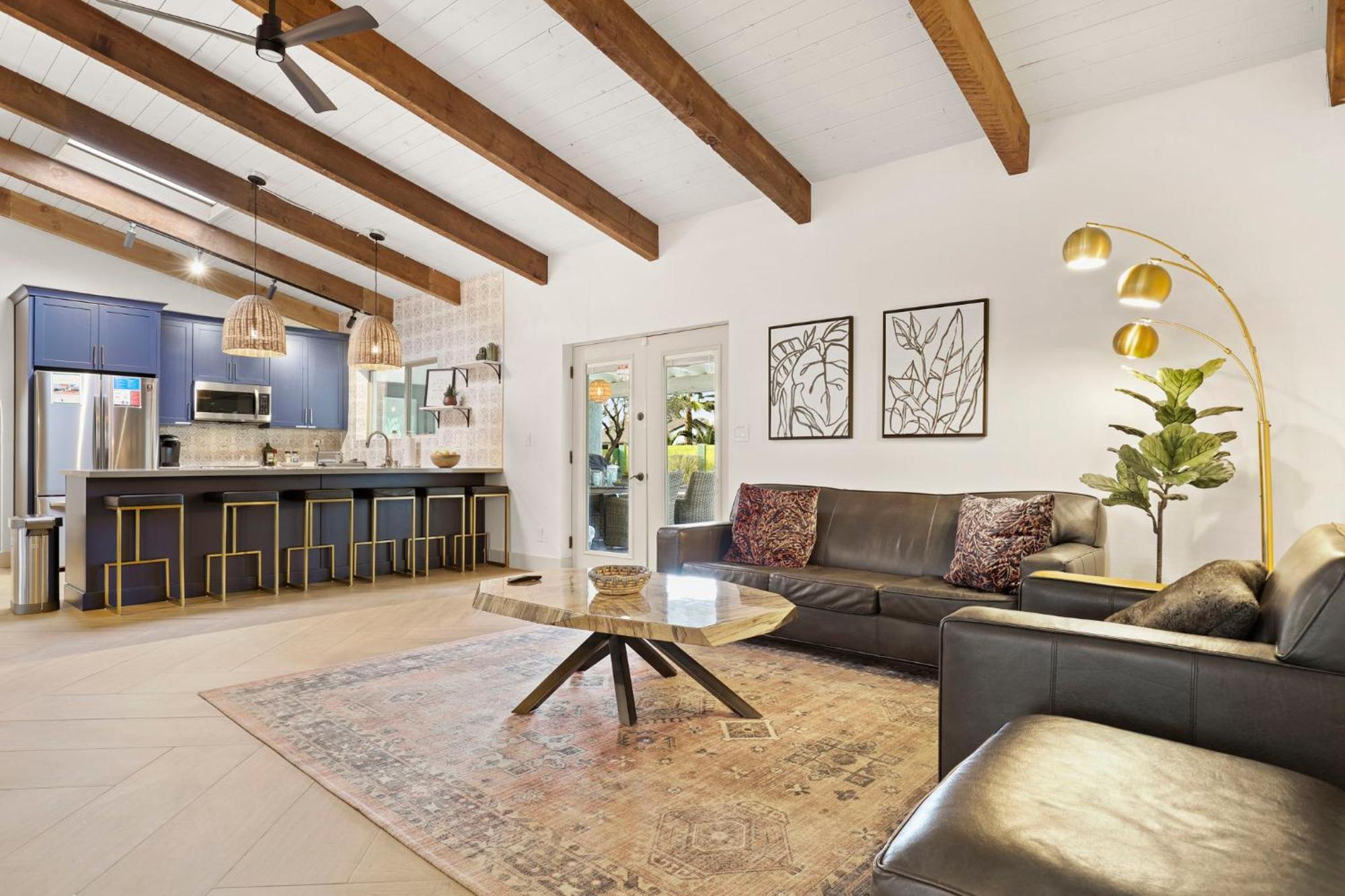 Olive Tree Retreat - Heated Pool, Patio & Privacy Scottsdale
