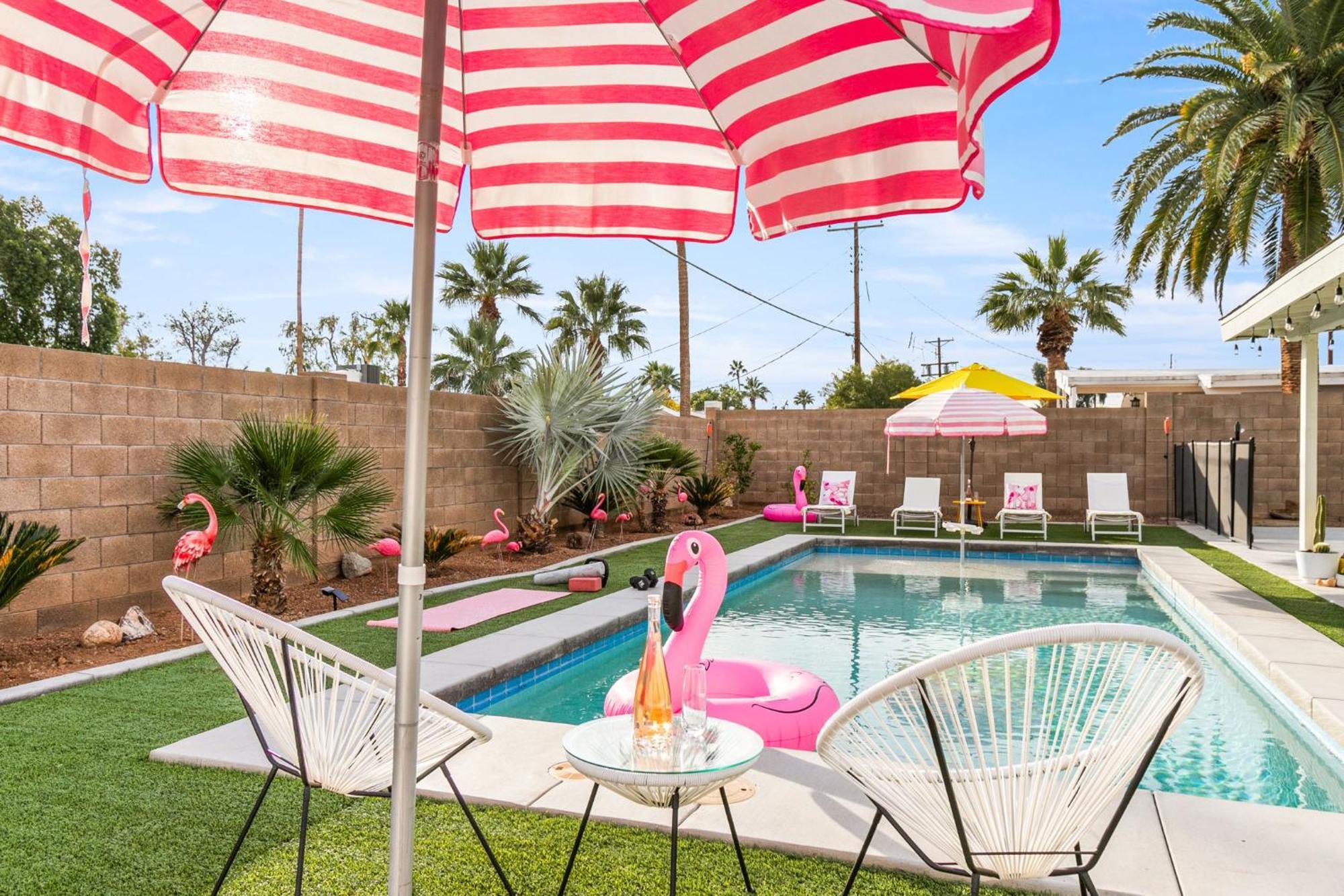 Desert Dream - Old Town Mid-century Modern - Heated Pool Holiday home *