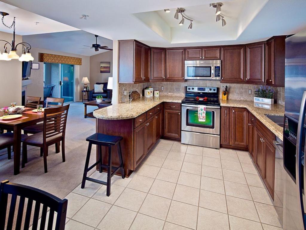 Apartment Area, Heated Pool, Hot Tub, Bbq, Scottsdale