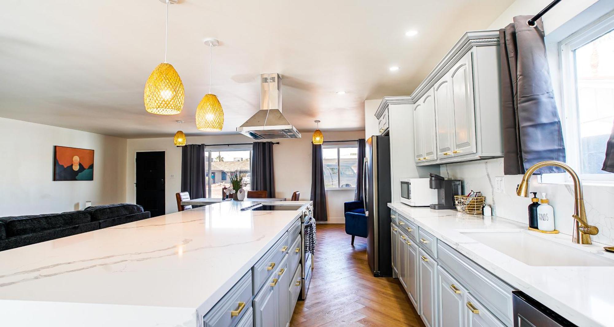 Holiday home Luxury 3 Bedroom With Relaxing Pool *