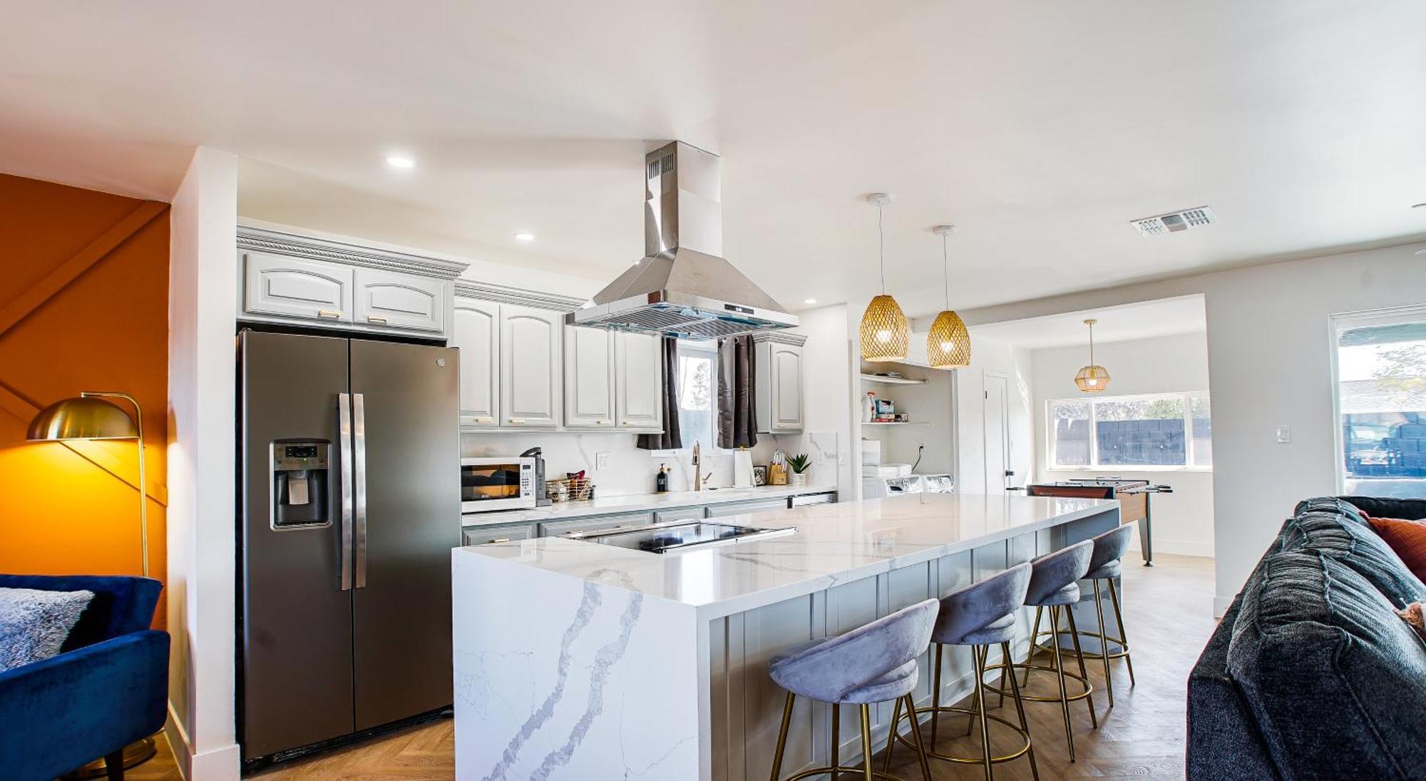 Luxury 3 Bedroom With Relaxing Pool * Scottsdale