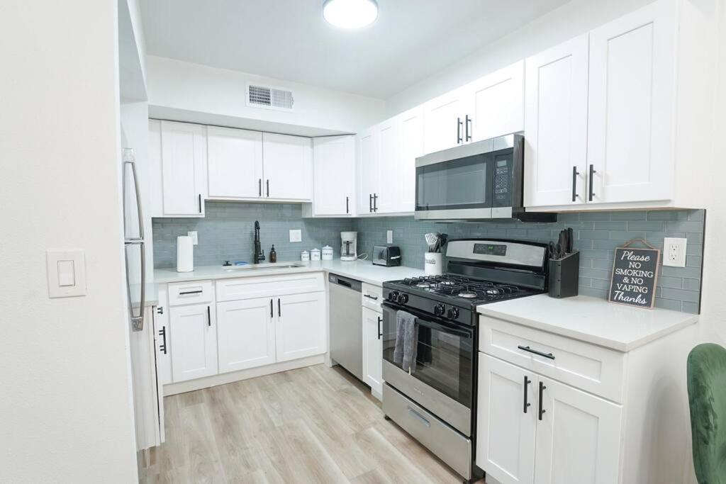 Apartment Old Town 1 Bedroom With Private Backyard