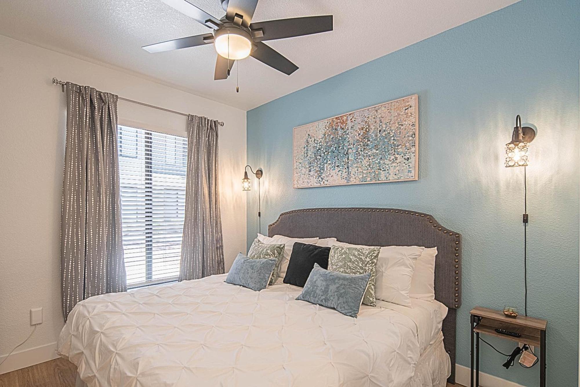 Apartment Walkout Patio-views -walk To Upscale Shops &dining - 170 Scottsdale