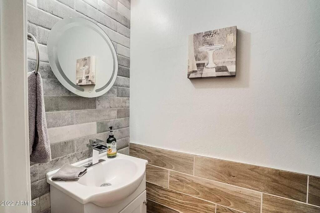 Premium Townhome Near Old Town W Pool Holiday home Scottsdale