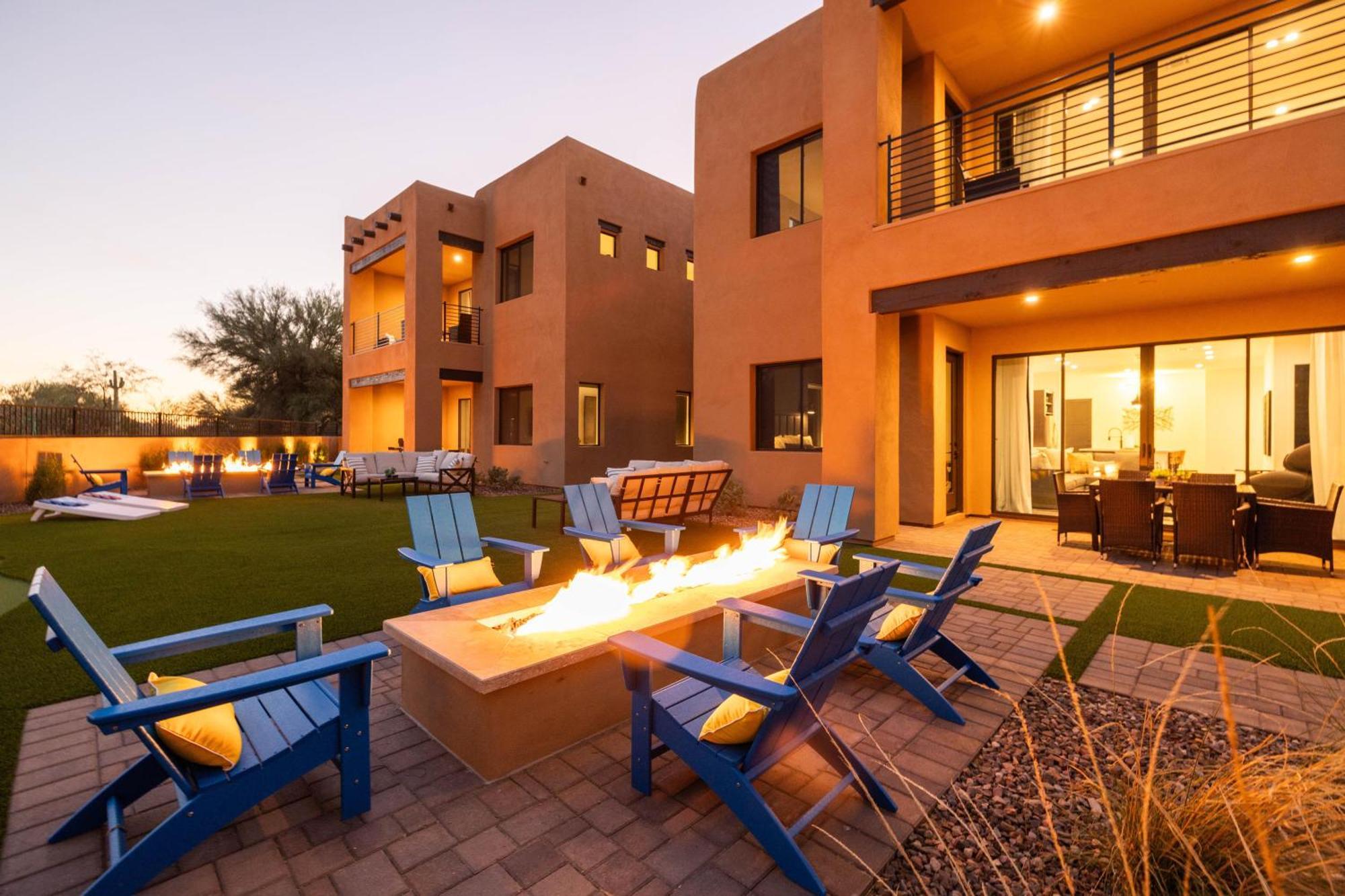 3 Bedrooms * Scottsdale