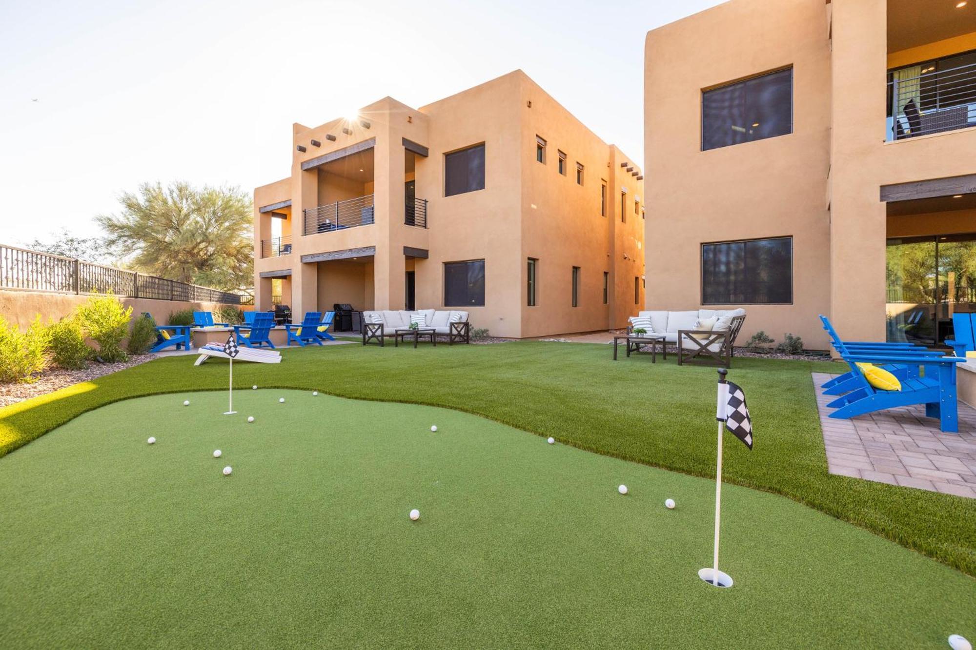 3 Bedrooms Scottsdale