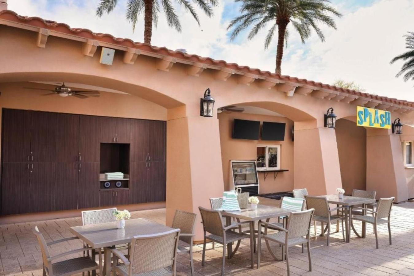 Enjoy Two Outdoor Pools In Setting 1bd * Scottsdale