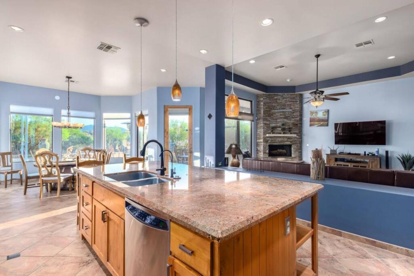 Holiday home Desert Tranquility 4 Bedroom With Heated Pool