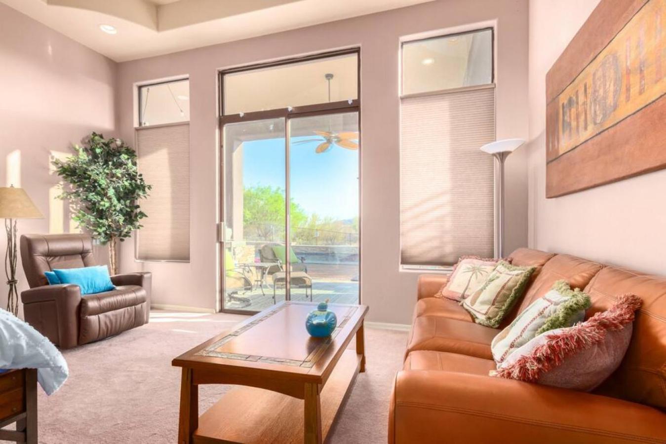 Holiday home Desert Tranquility 4 Bedroom With Heated Pool *
