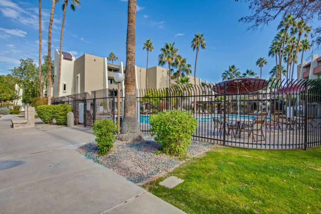 Old Town Maya With Community Pool And * Scottsdale