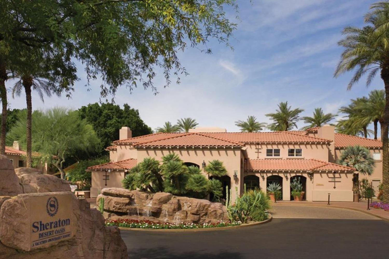 Enjoy Two Outdoor Pools In Setting 1bd * Scottsdale
