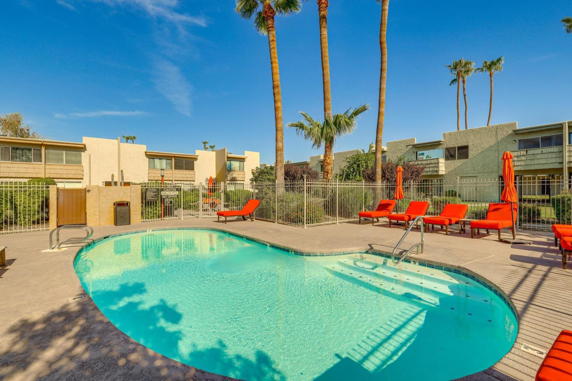 With Pool Walk To Old Town! Scottsdale