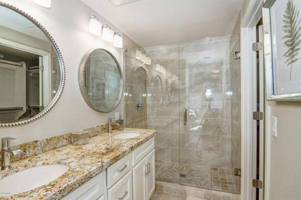 Apartment Luxury Living In Kierland Greens *