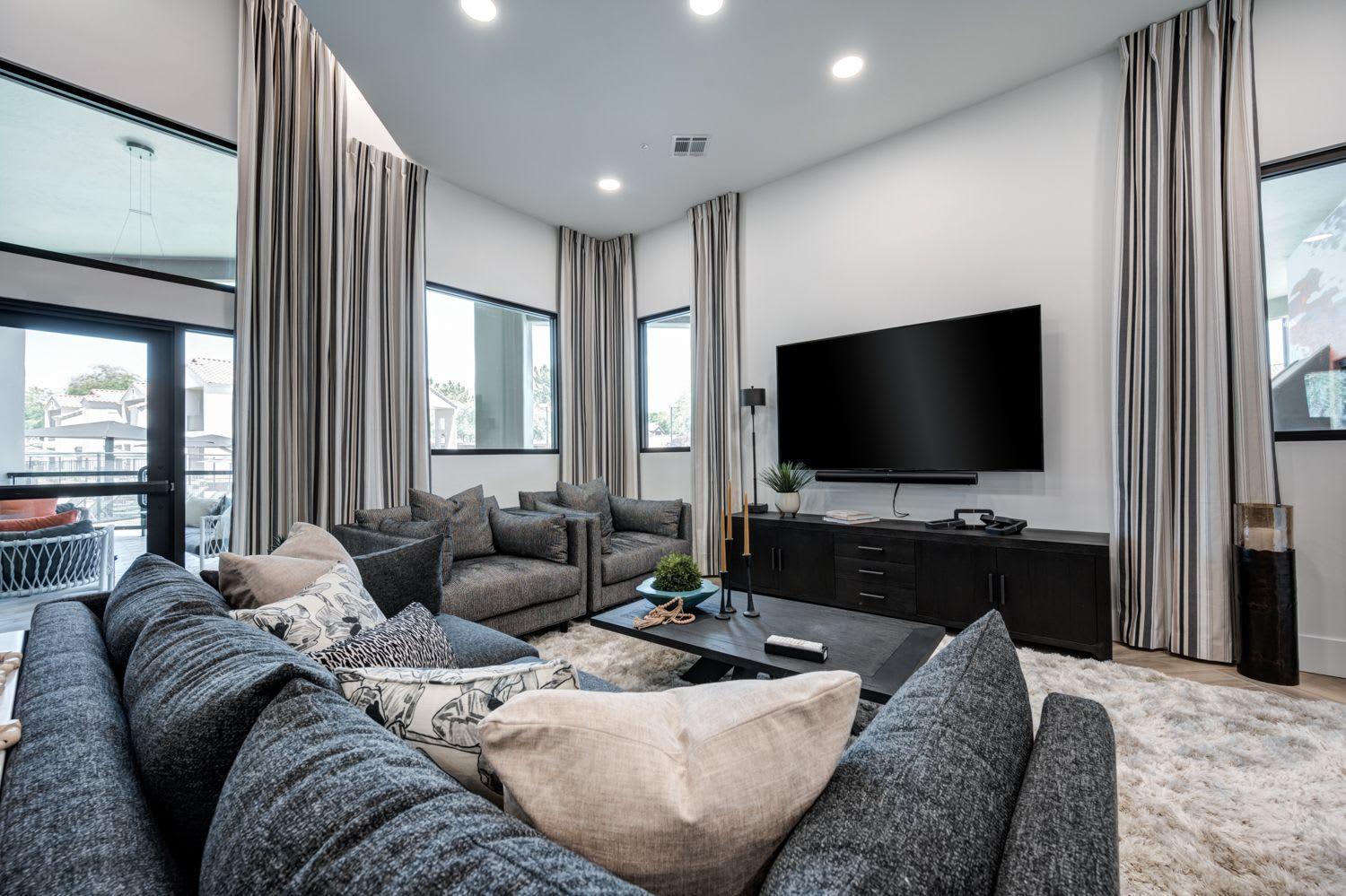 Spacious Modern At Hideaway North Close To Kierland Commons Scottsdale