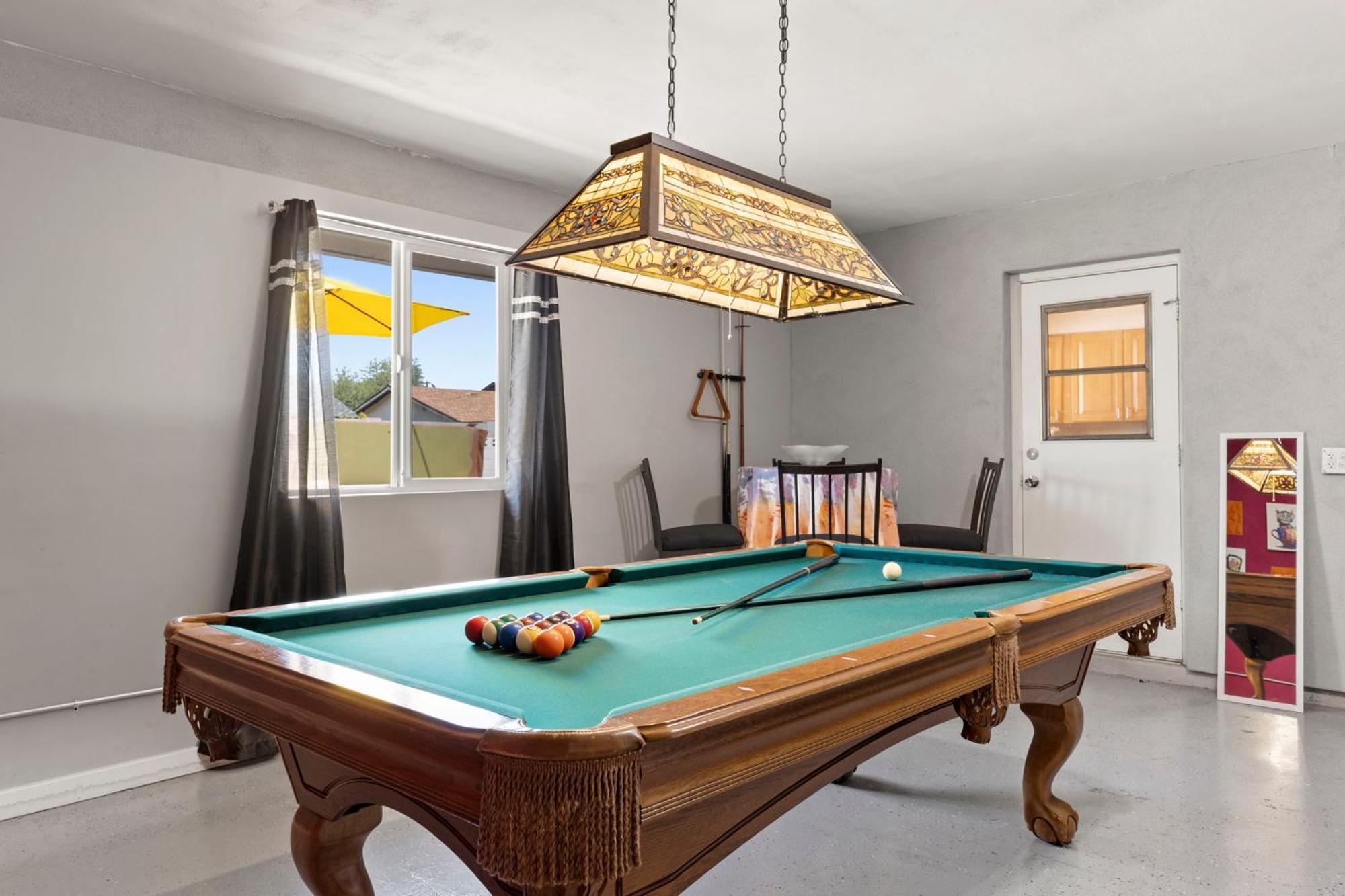 Duchess Of The Stars By Paseohomesaz With & Games Holiday home