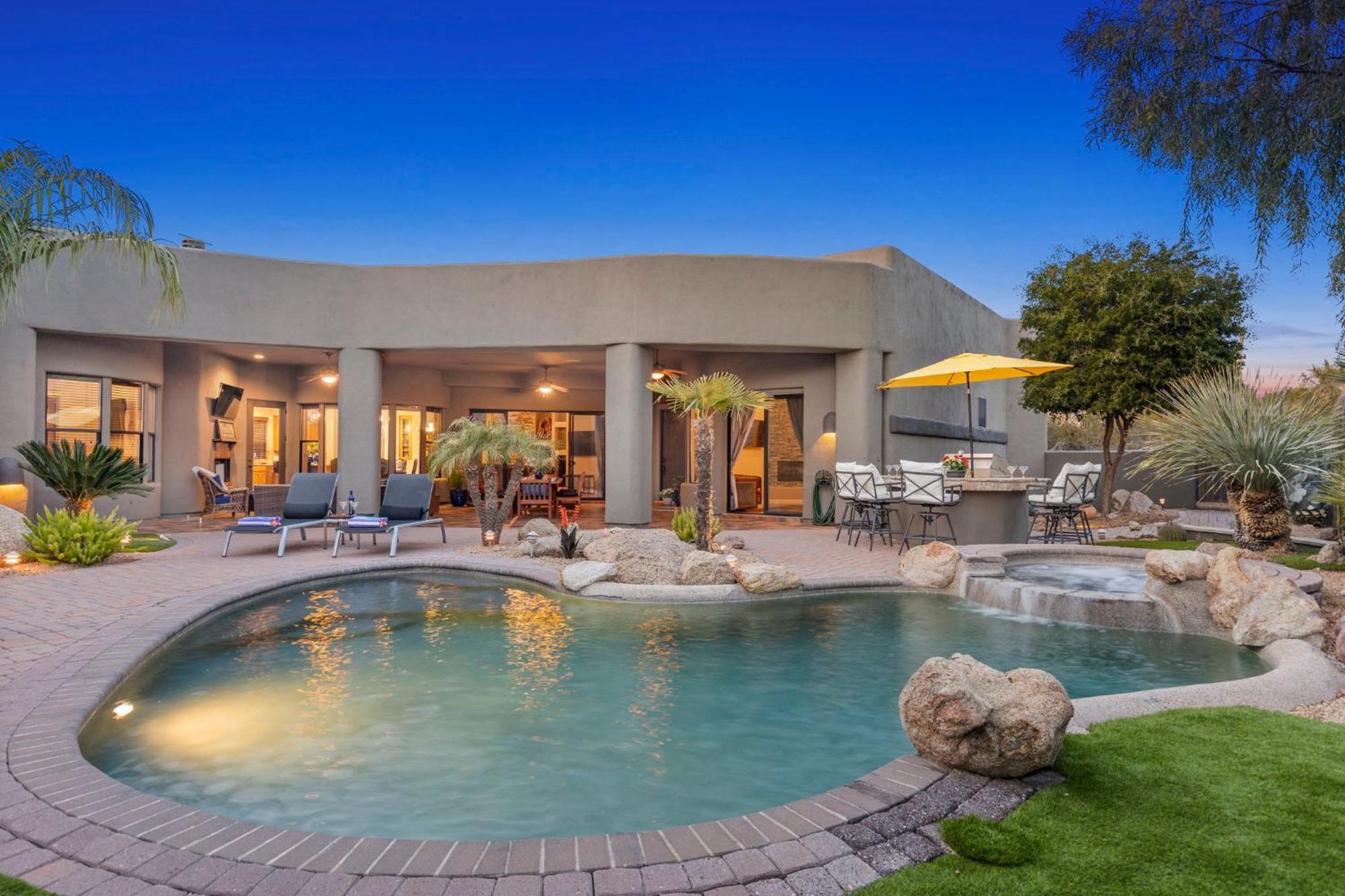 The Debonair Derby By Paseohomesaz With Heated Pool * Scottsdale