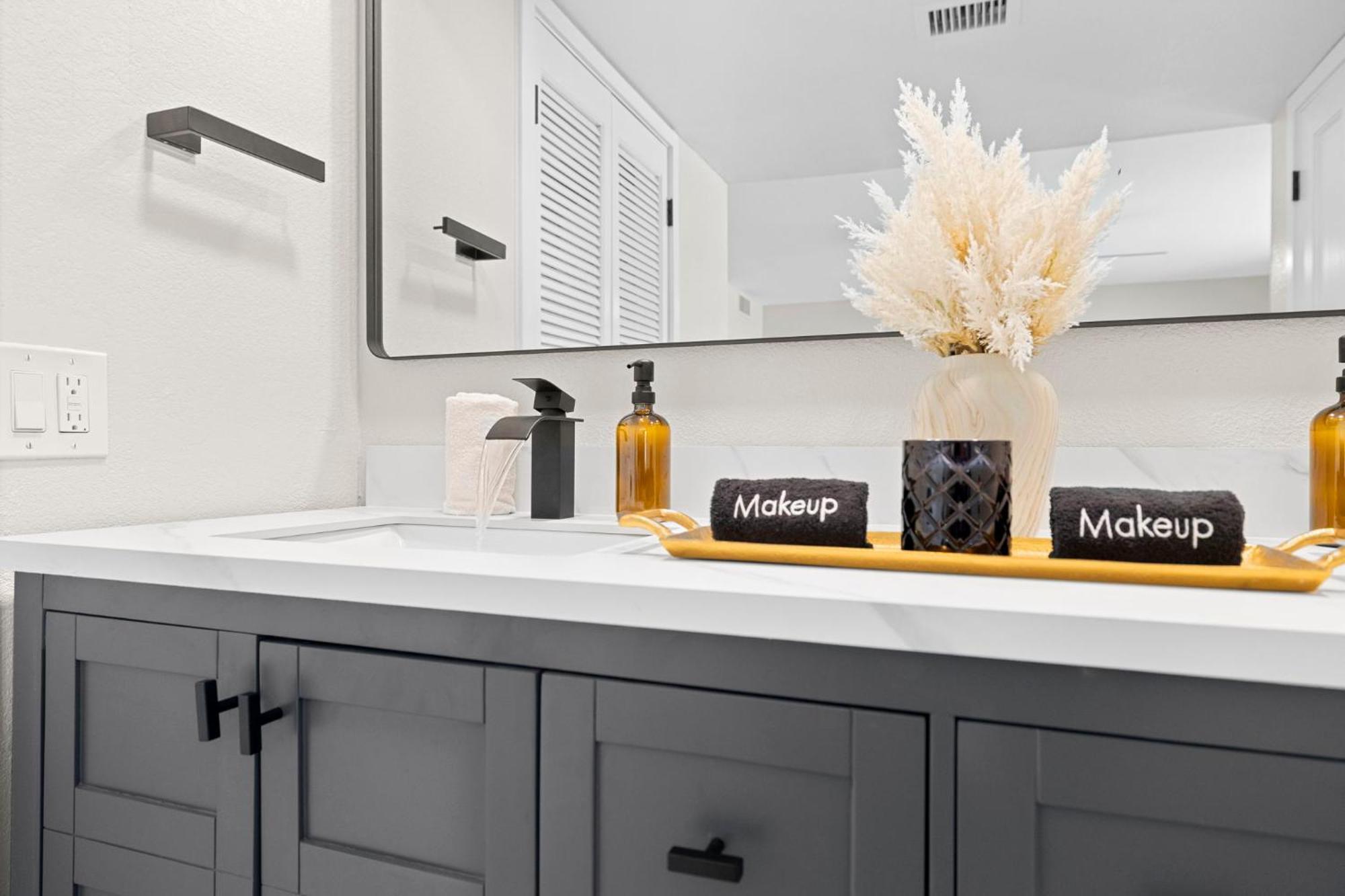 Andravida Of Old Town By Paseohomesaz - Shared Heated Pool/spa * Scottsdale