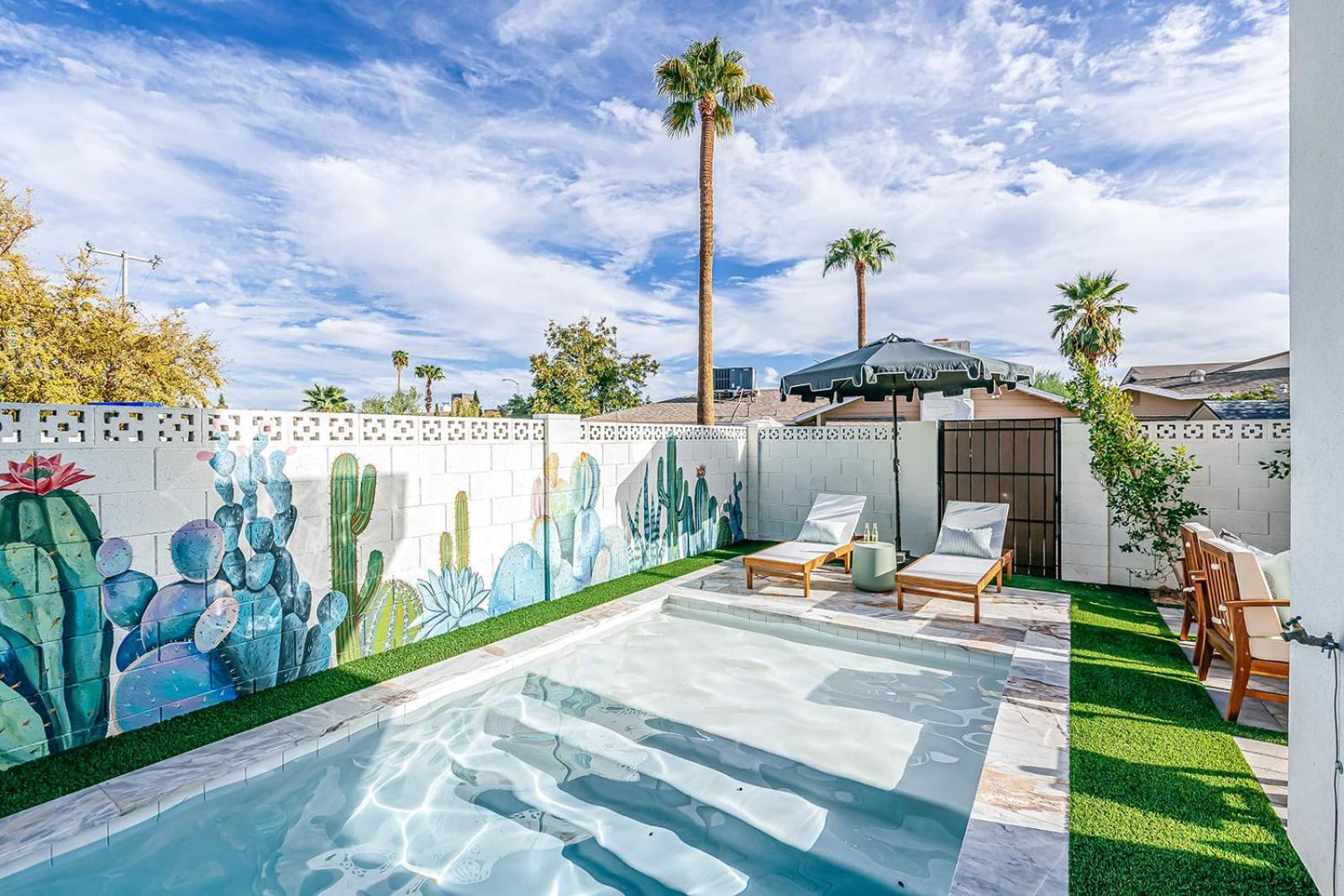 The Classy Cactus Girls' Getaway In Old Town Scottsdale