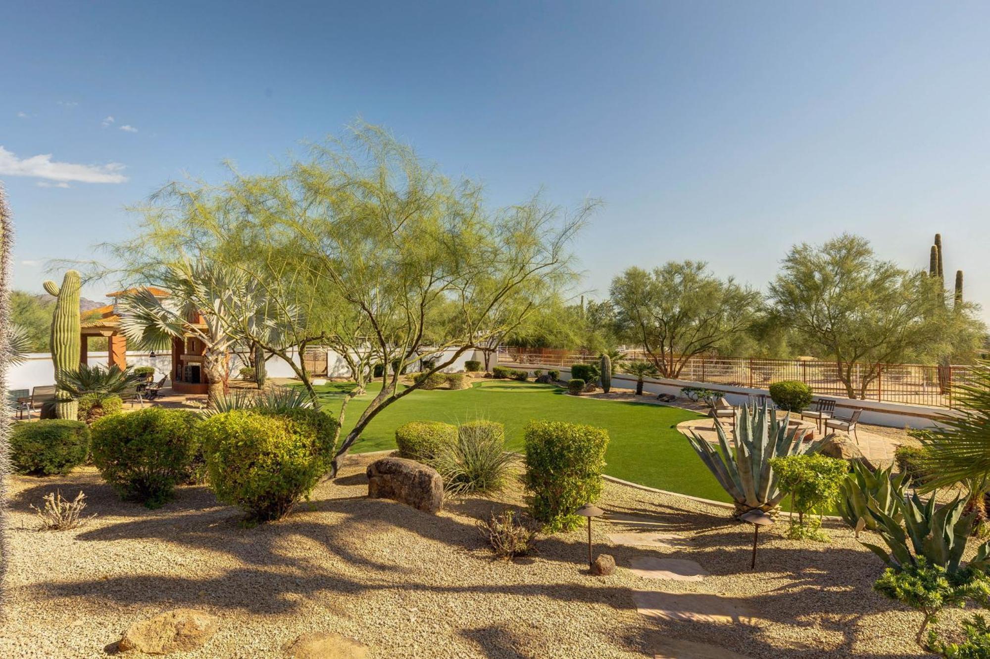 Rancho Relaxo By Paseohomesaz With Pool, And Separate Casita Holiday home Scottsdale