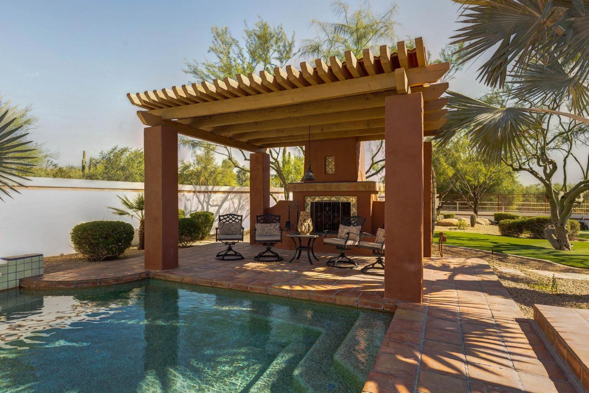 Rancho Relaxo By Paseohomesaz With Pool, And Separate Casita Scottsdale