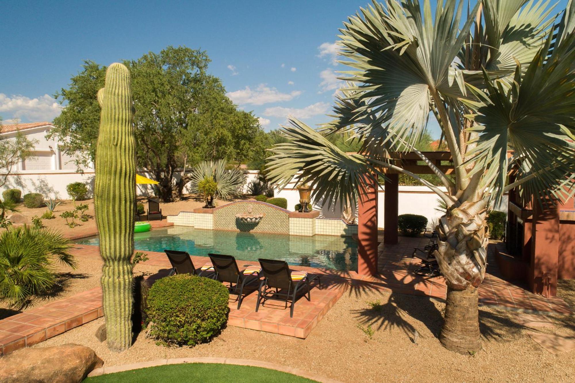 Rancho Relaxo By Paseohomesaz With Pool, And Separate Casita Holiday home