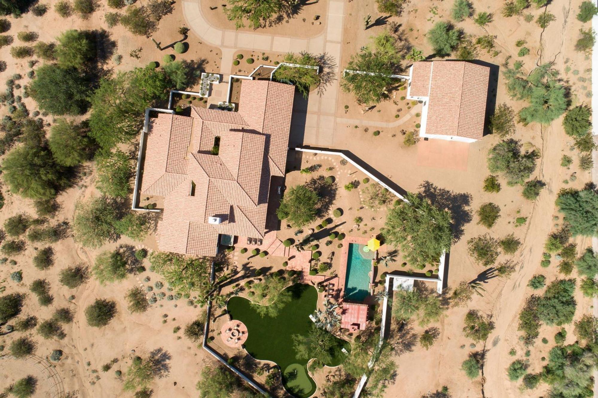 Rancho Relaxo By Paseohomesaz With Pool, And Separate Casita Holiday home