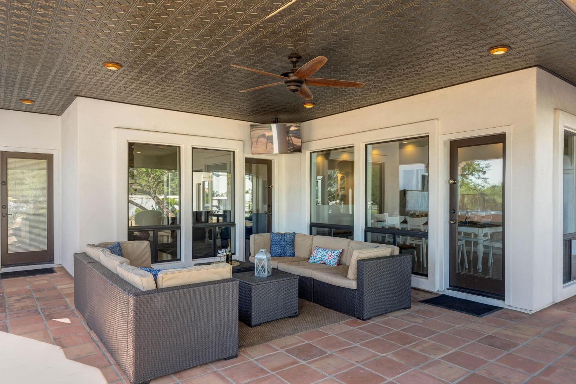 Rancho Relaxo By Paseohomesaz With Pool, And Separate Casita Scottsdale