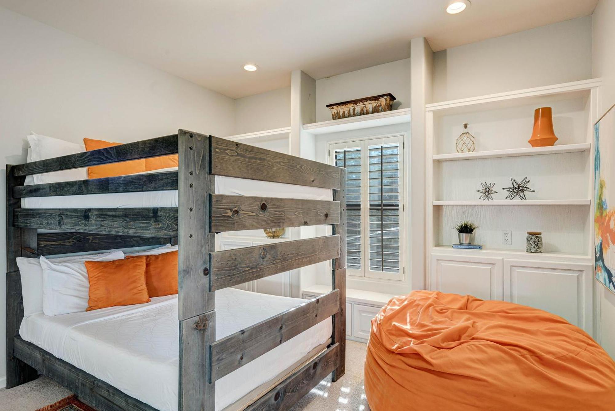 Rancho Relaxo By Paseohomesaz With Pool, And Separate Casita Holiday home
