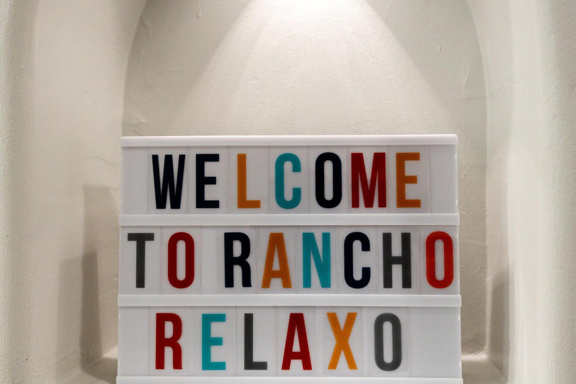 Rancho Relaxo By Paseohomesaz With Pool, And Separate Casita