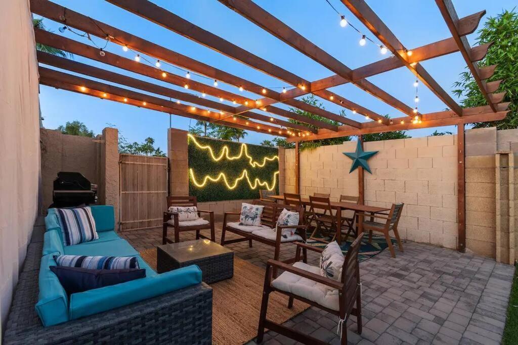 Holiday home Ultimate Family Getaway W Heated Pool & Themed *