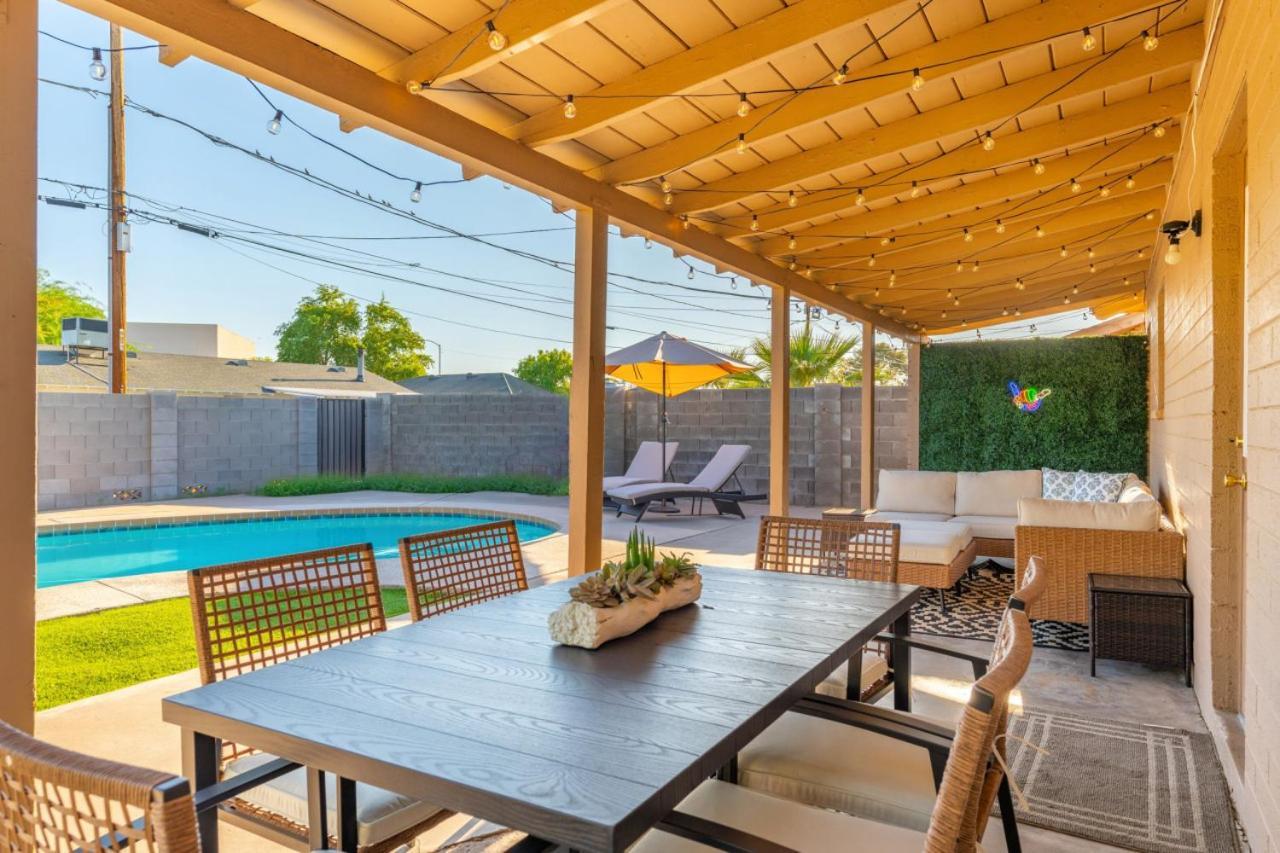 Gem! Pool, Patio, & Prime Location! Holiday home Scottsdale