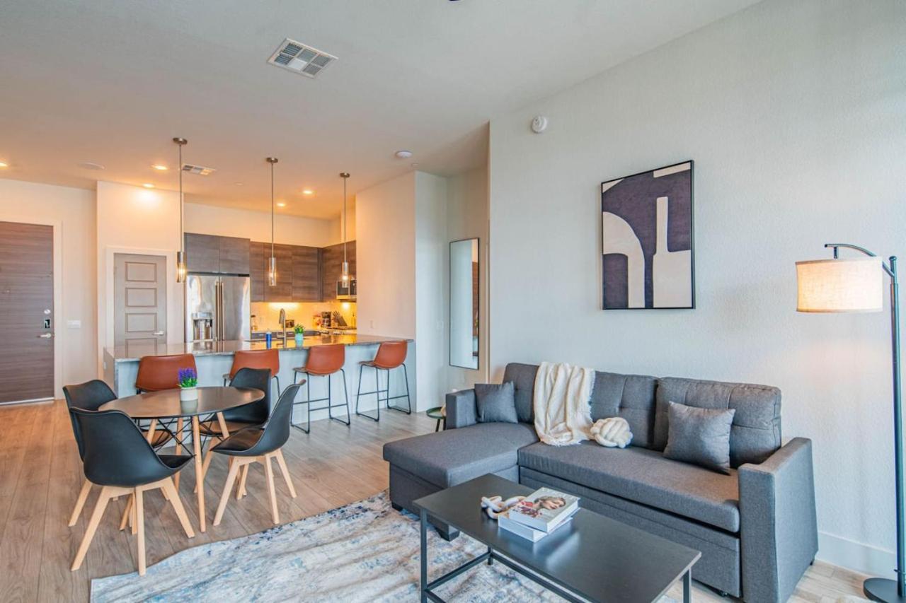 Kierland Commons, Private Rooftop, Tpc Golf, Pool, Gym