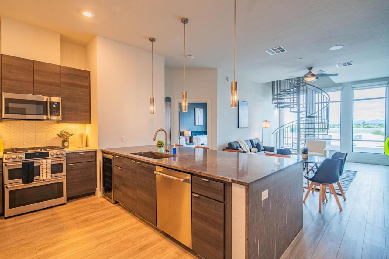 Kierland Commons, Private Rooftop, Tpc Golf, Pool, Gym *
