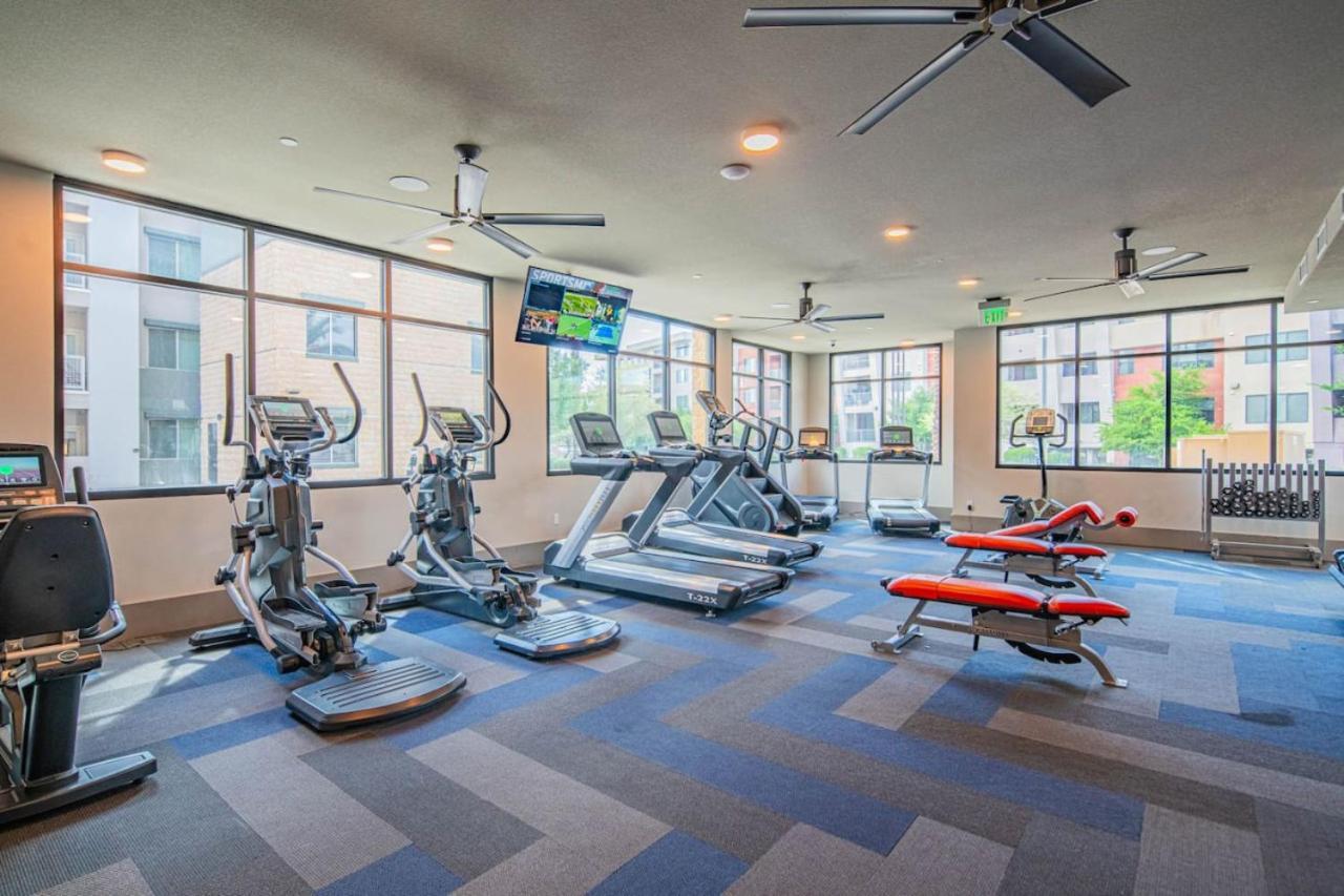Modern 1br Kierland Commons, Tpc Golf, Pool, Gym, W-d * Scottsdale
